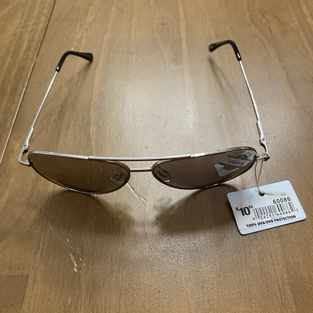Piranha Aviator Style Urban Sunglasses Style # 60086 Mens‎ NWT